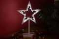Decorațiune de Crăciun - stea pe suport, 38 cm, 20 LED-uri