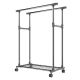 Suport metalic pentru haine pe roți, 2 bare + rafturi